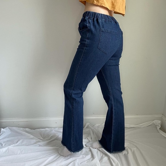 ❌sold-NWT Umgee Flare Bell Bottom Jeans size L - Picture 3 of 6